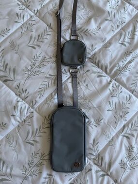 Lululemon Modular Crossbody bag